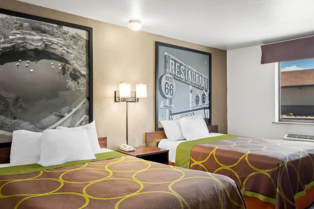 Super 8 by Wyndham Santa Rosa