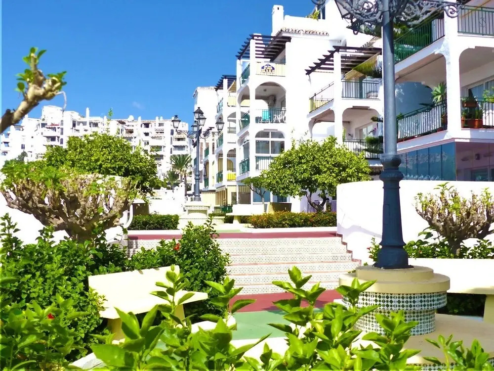107336 Apartment In Calahonda