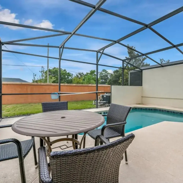Remodeled Gem - Comfort and Location