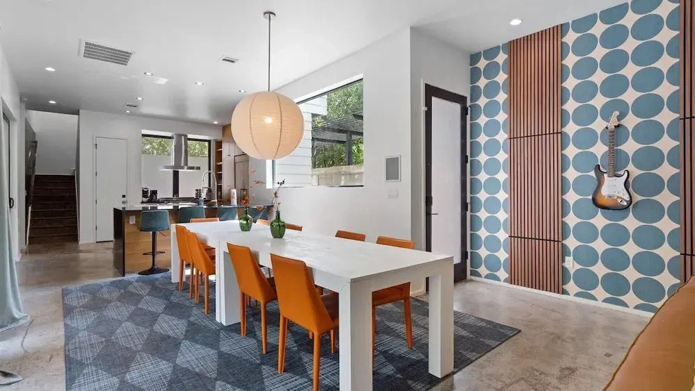 Luxury Group Retreat Near Rainey - Pool, Fire Pit