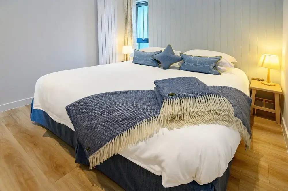The Salt Lodge