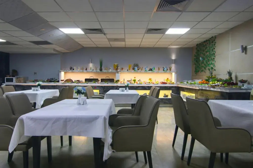 Grand Zara Hotel