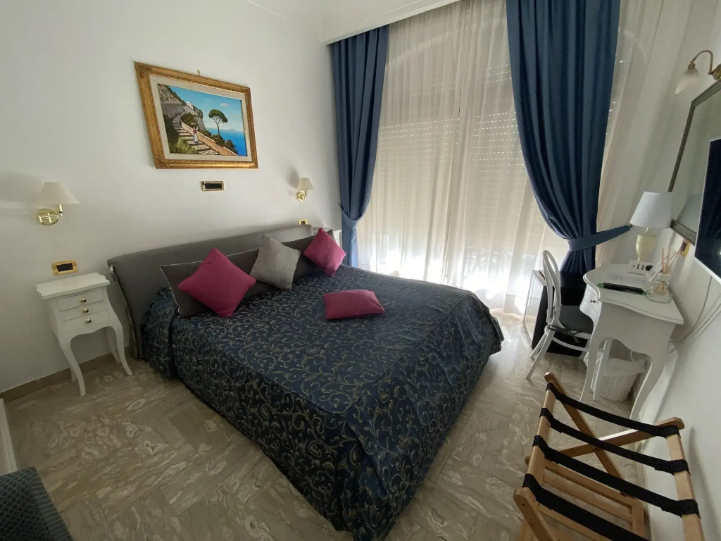 Bougainville Luxury Boutique Hotel