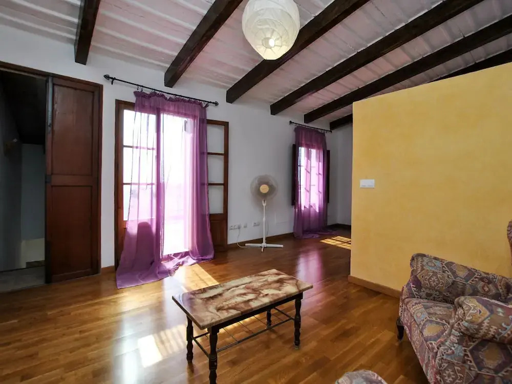 Cozy Cottage in Lloseta With Private Swimming Pool