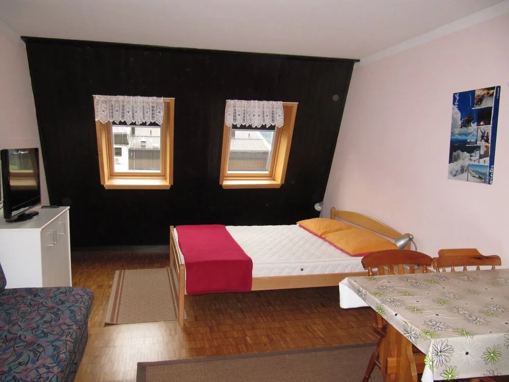 Retro apartments Kaninska vas