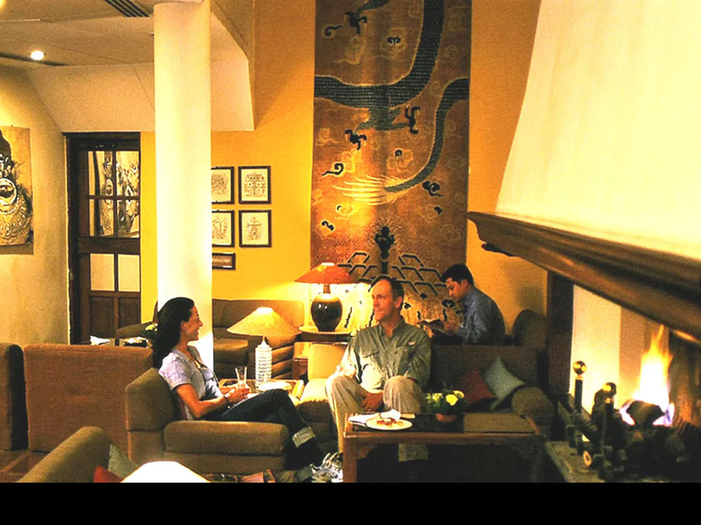 Shangri La Hotel