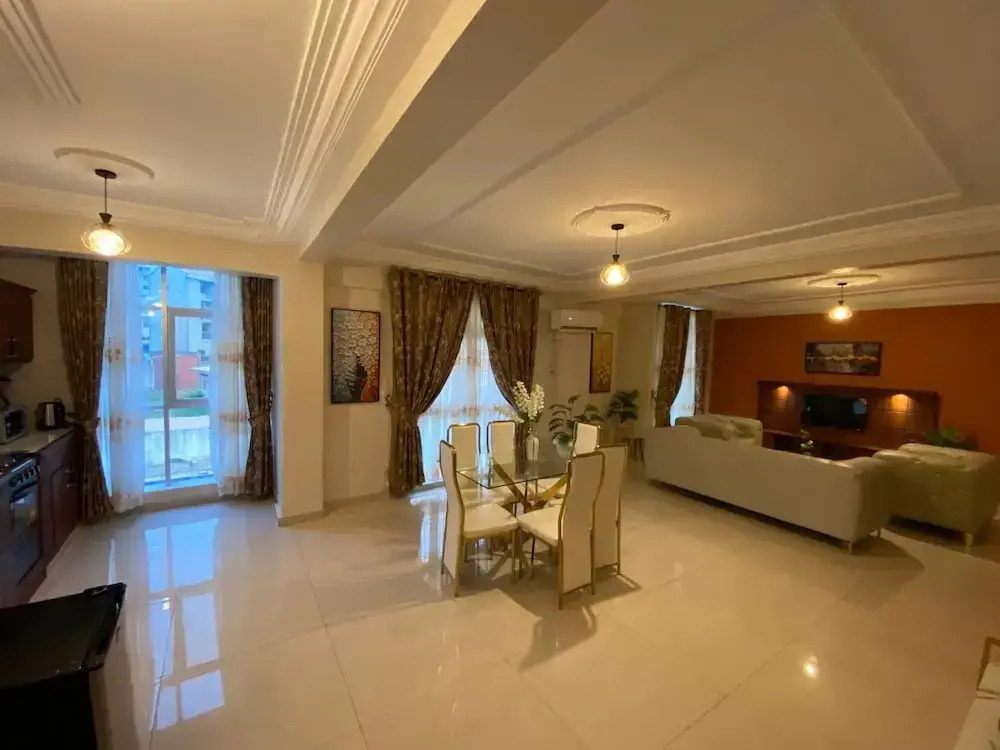 Résidence hôtelière MEDOM Palace, Bastos