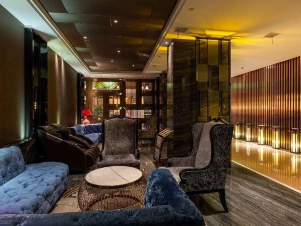 Tianhai Themed Select Hotel