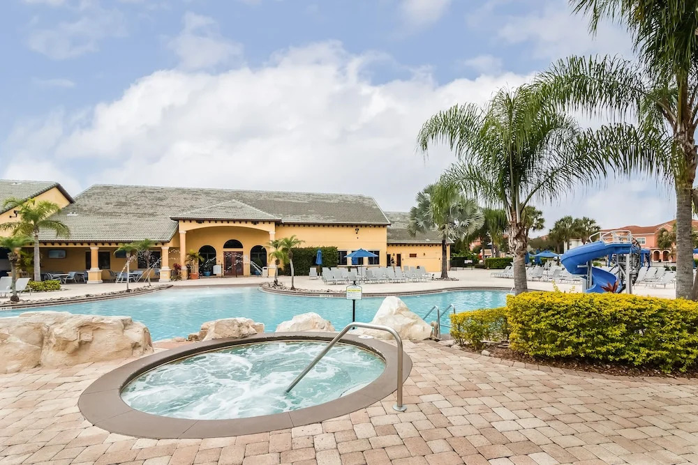 Villa 8953 Cuban