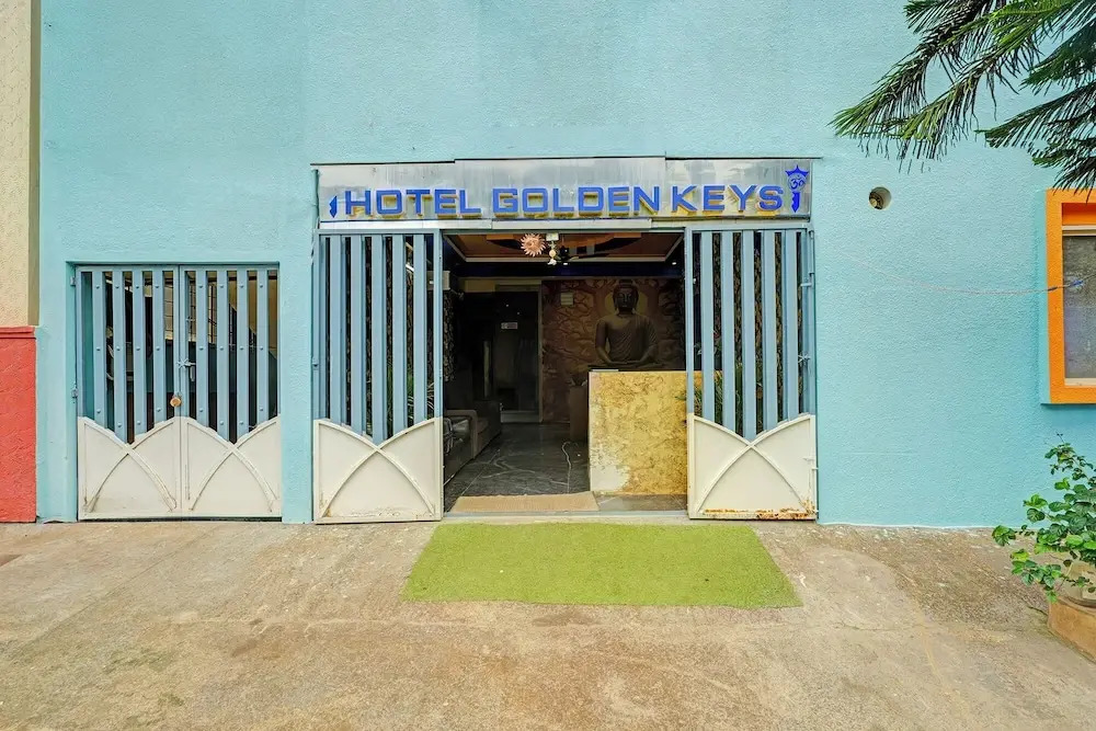 Fabhotel Luxury Suites