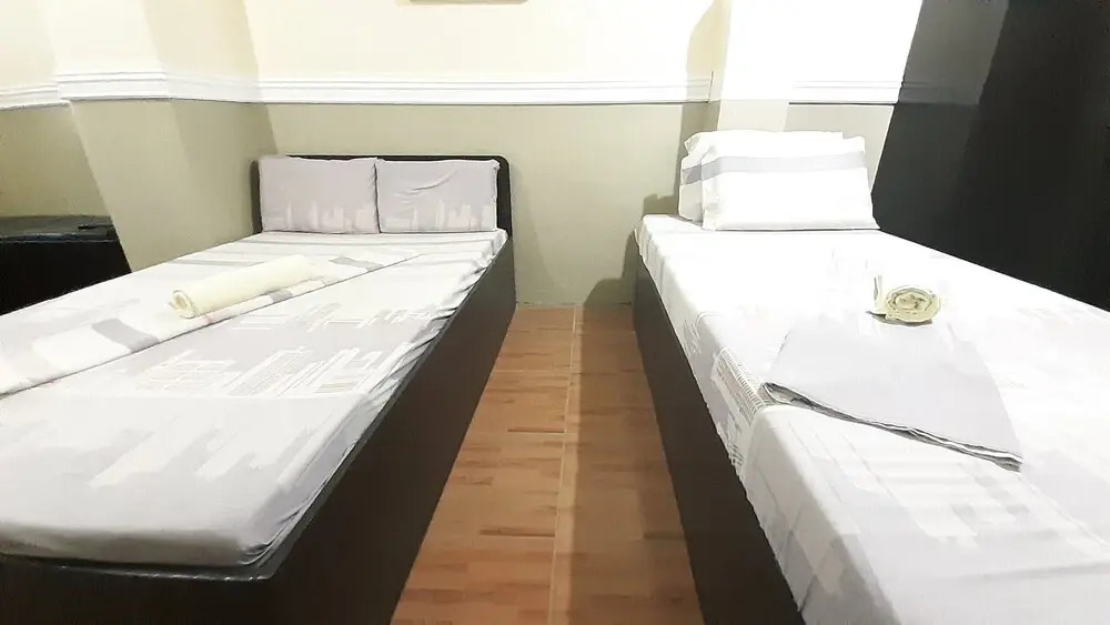 OYO 572 Kti Travellers Inn