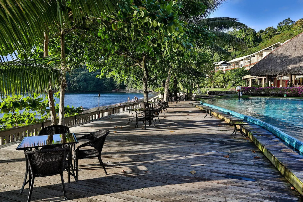 Tahiti Pearl Beach Resort