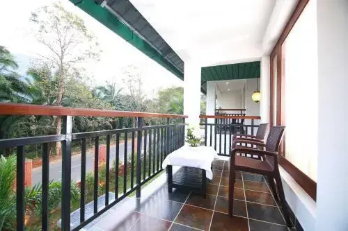 Silver Storm Resort Athirappilly