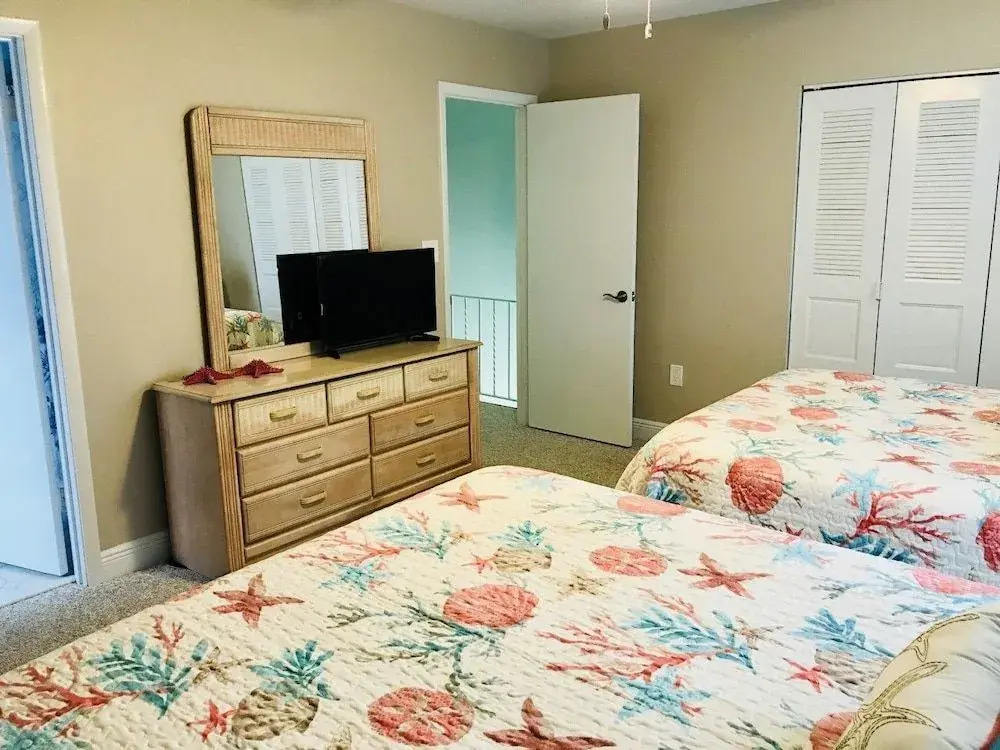 Oceanside Village C1 - 2 Br Townhouse