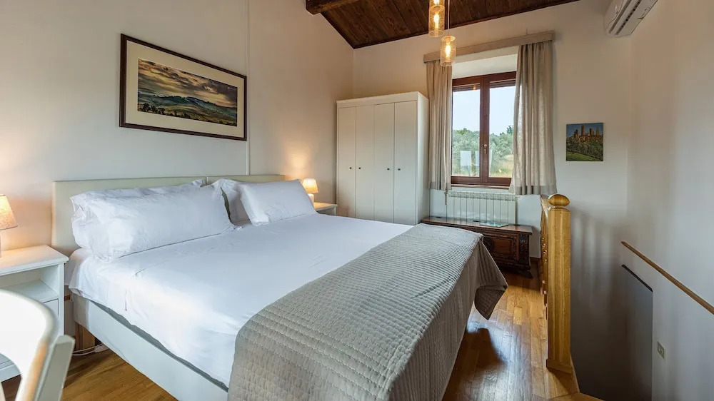 VILLA PIANELLO 10, Emma Villas