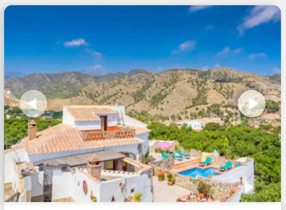 Villa Aránzazu Nerja by Ruralidays