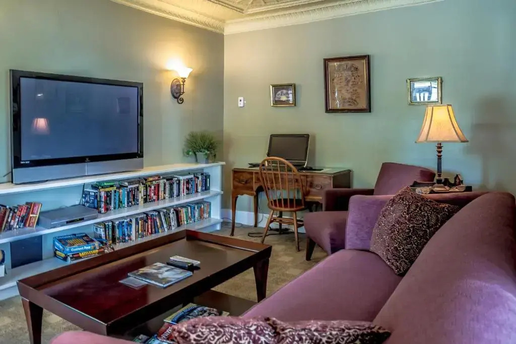 Cranmore Inn Bed and Breakfast