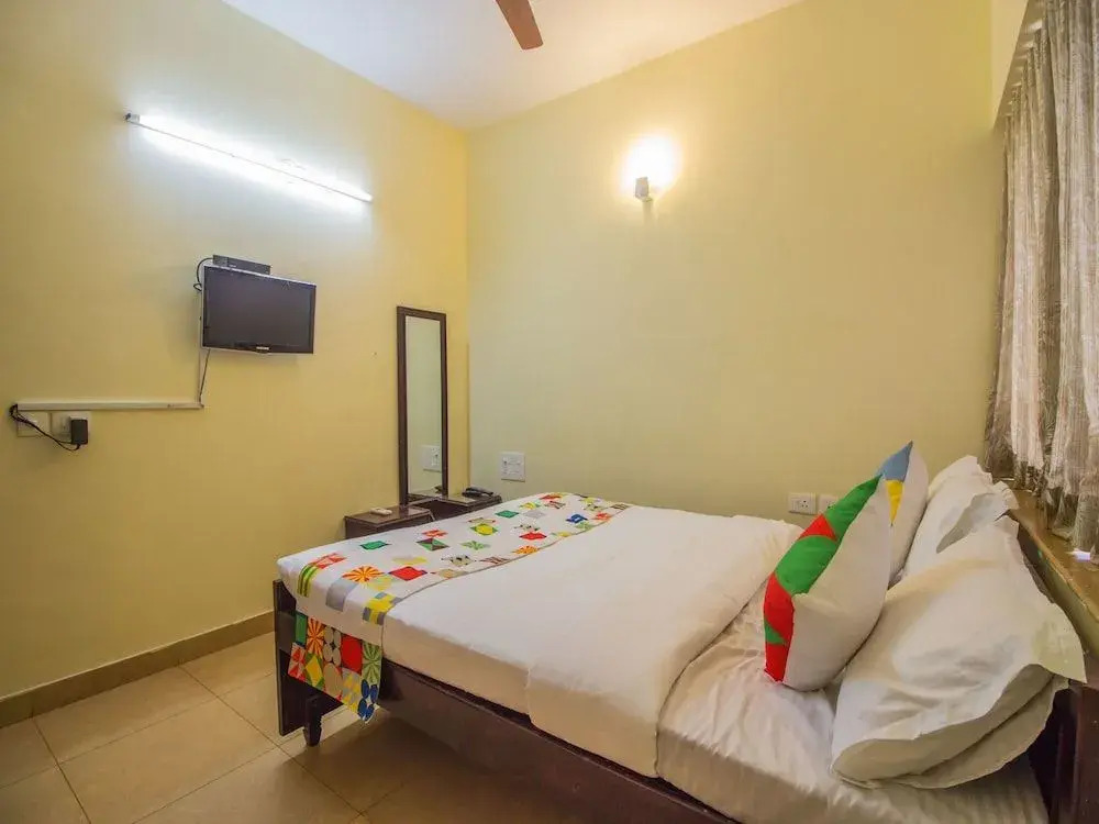 OYO 12056 Home Elegant 1BHK Arpora