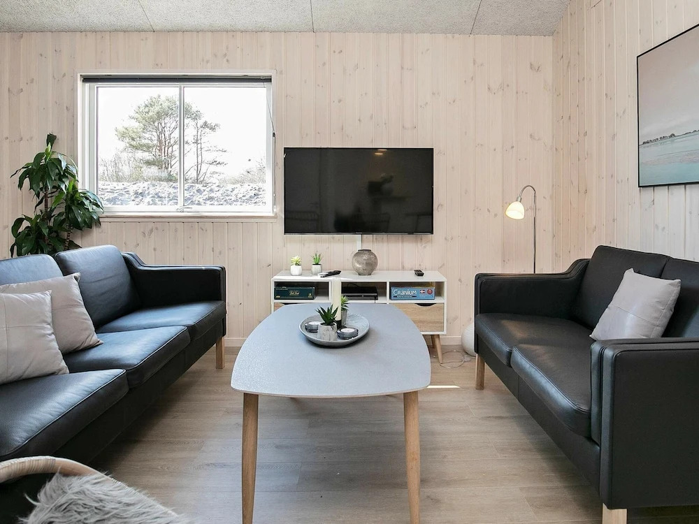 Splendid Holiday Home in Ålbæk With Swimming Pool