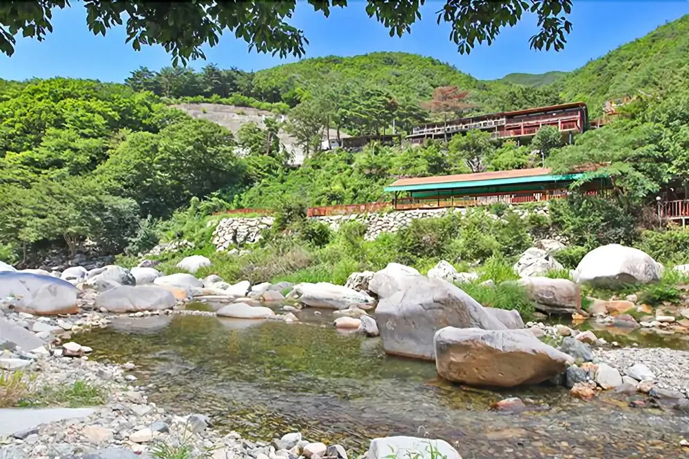 Yangsan Pensionsong Pension