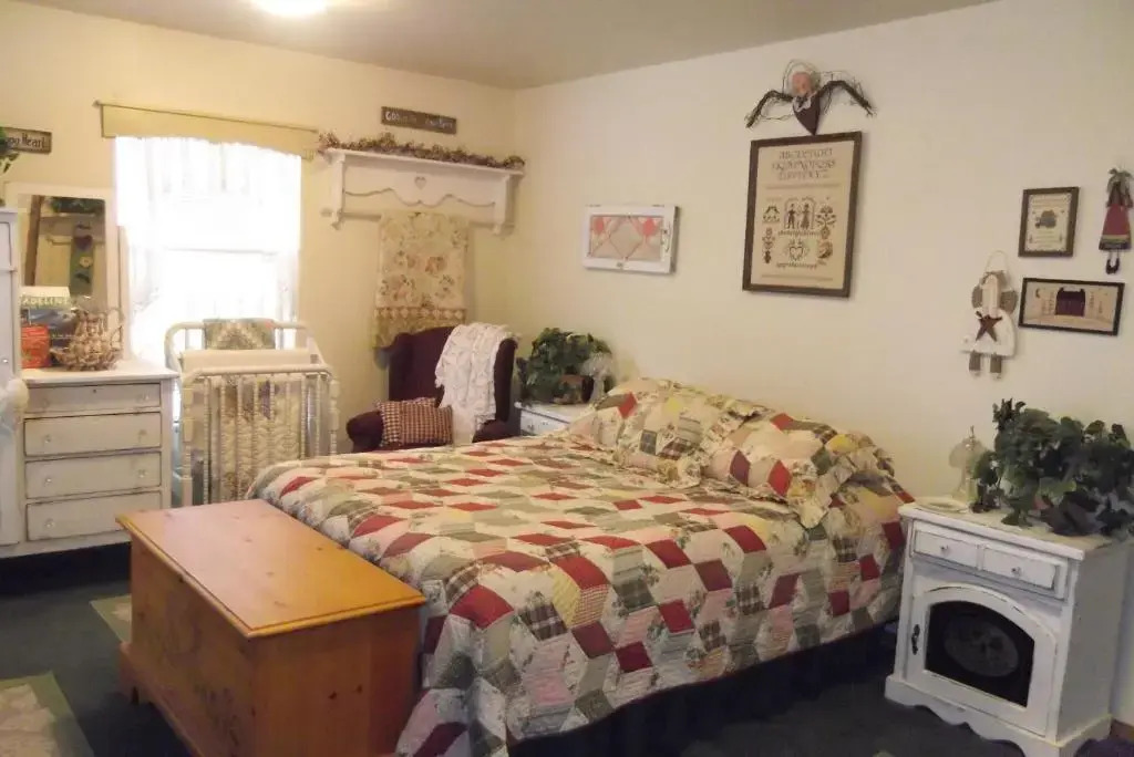 Alaskas Lake Lucille Bed & Breakfast