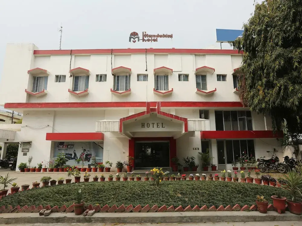 OYO 33385 Hotel Mandakini