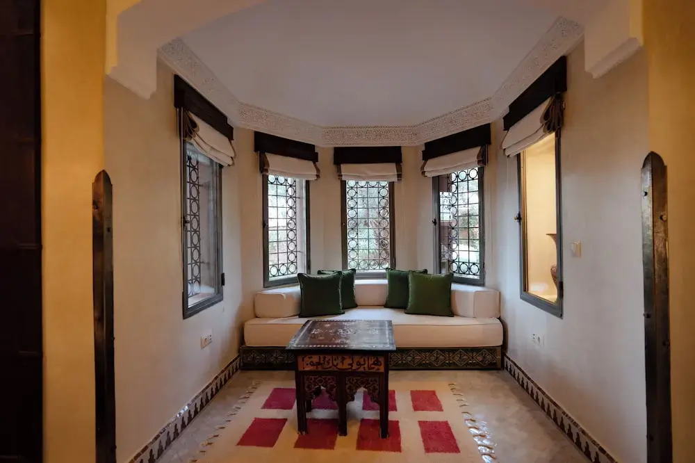 Olinto, Atlas Mountain Retreat