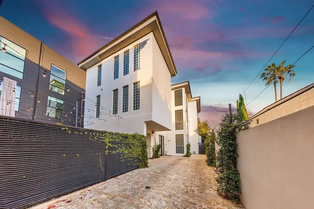Dream Beverly Hills Mansion W. Pool