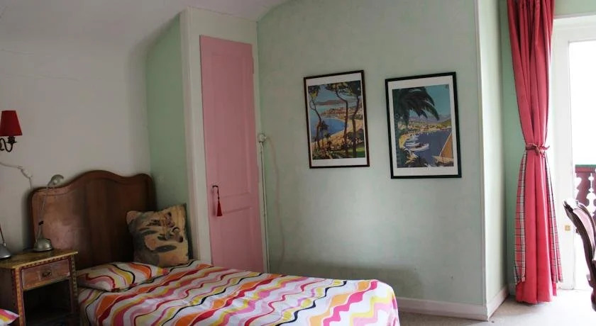 Les Airelles Bed and Breakfast
