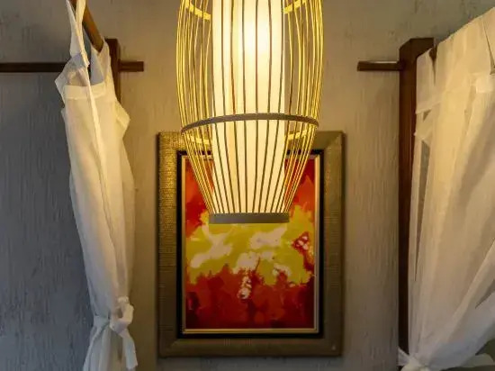 Fengqi Bieyuan (Hailuogou Moxi Ancient Town Store)