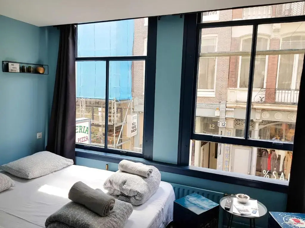 Urban Vibes Guesthouse