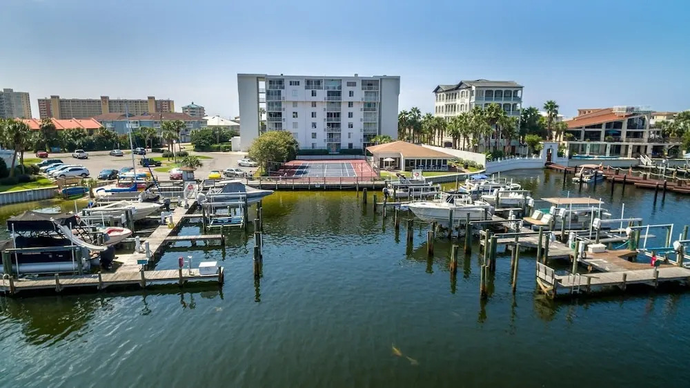 Dolphin Point 604c 2 Bedroom Condo
