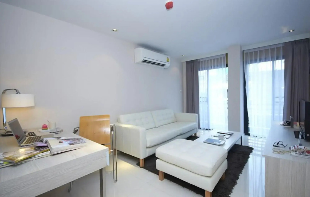 The Present Sathorn