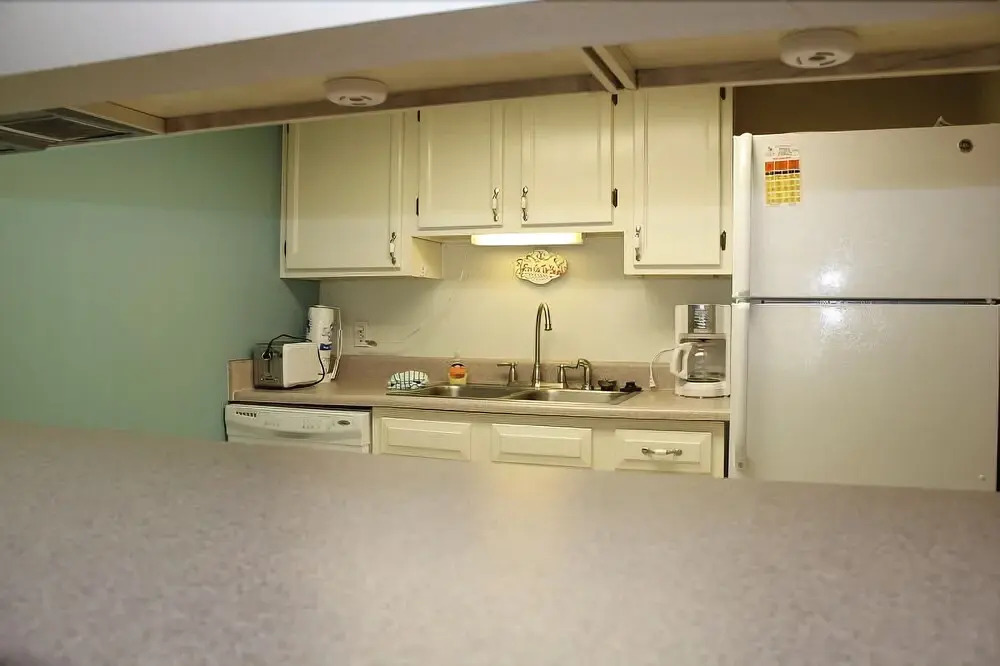Gulf House 401 3 Bedroom Condo by RedAwning