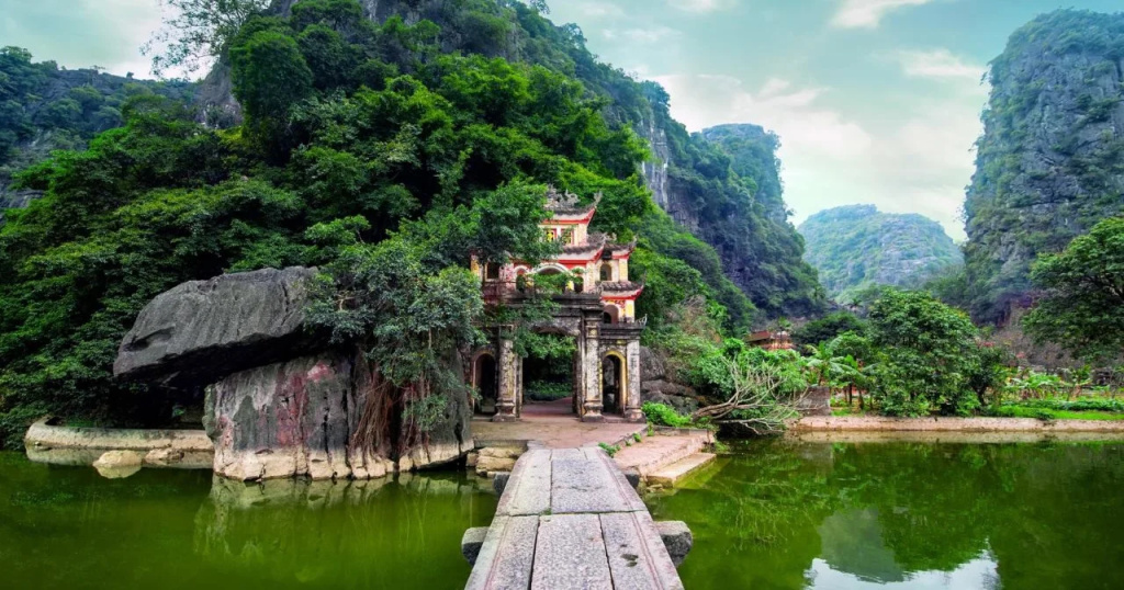 Thung Nham Resort