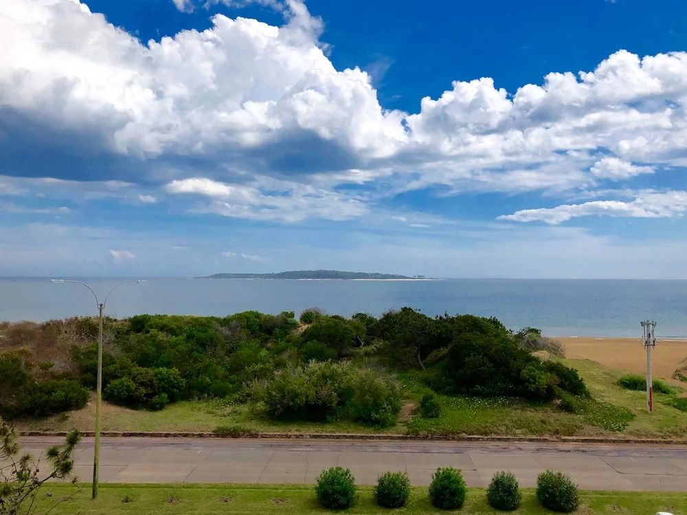 Apartamento frente a playa Mansa