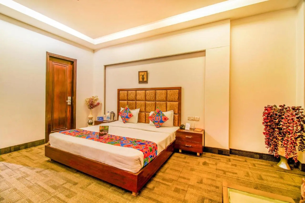 Hotel Haris Court Lajpat Nagar