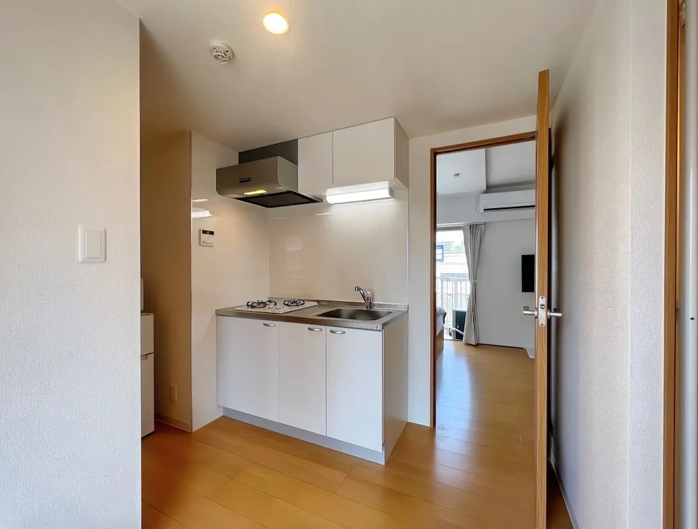 NALY. TENMA AFP Apartment