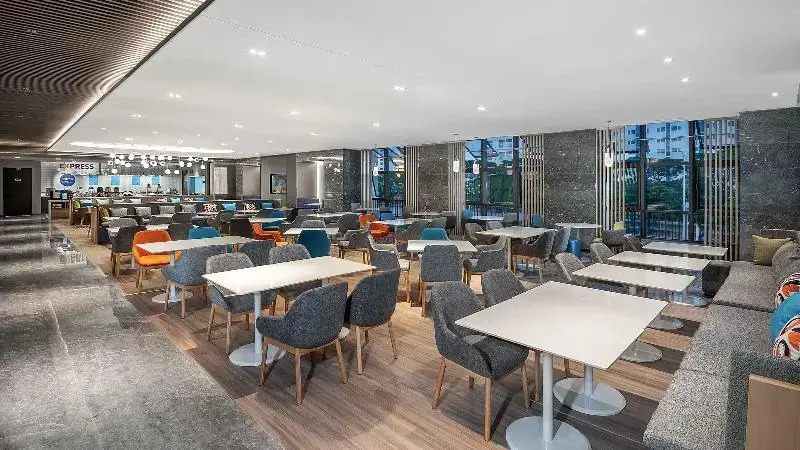 佛山顺德乐从智选假日酒店 Holiday Inn Express Foshan Shunde Lecong by IHG