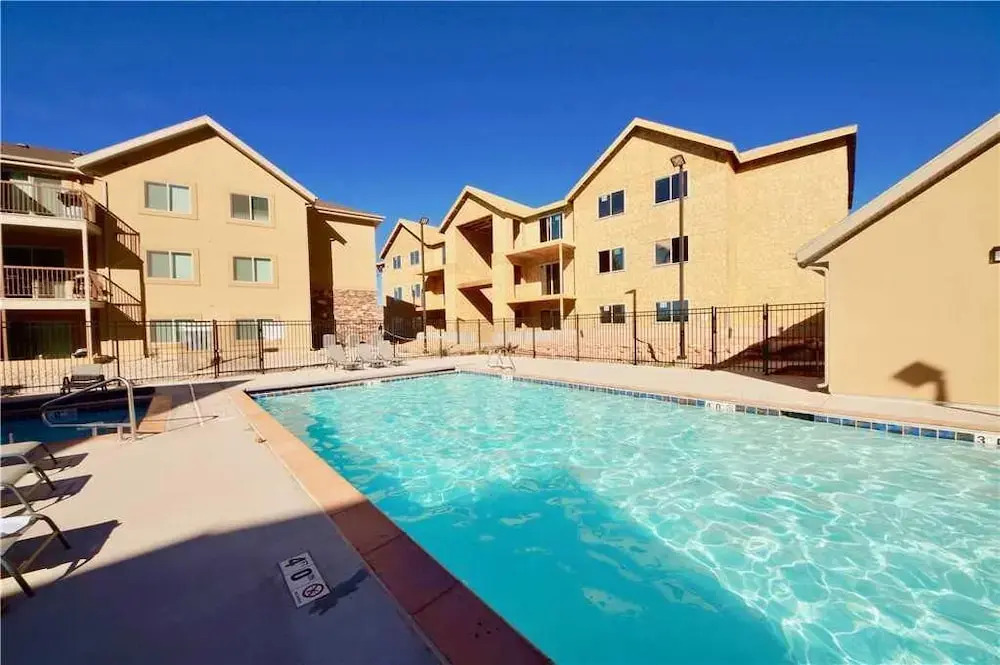 Red Cliff Condos ~ 3G