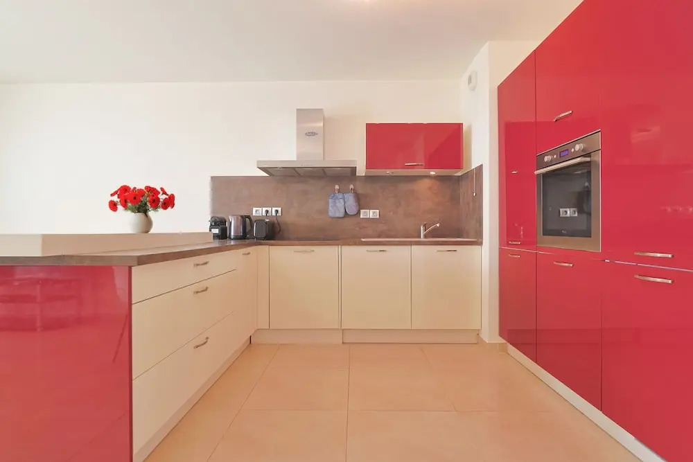 220 Le Maria in Cannes