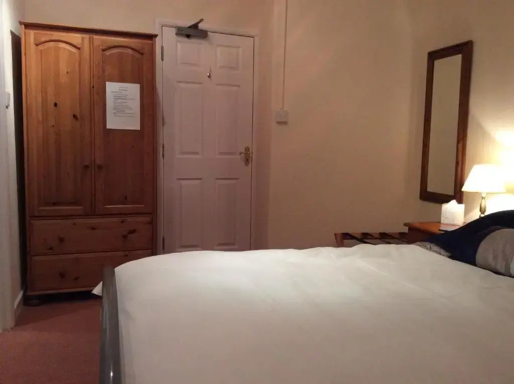 Alexander B&B