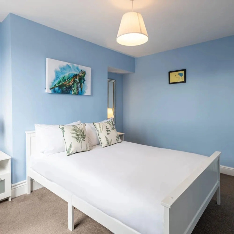 Host Stay Castle Reach