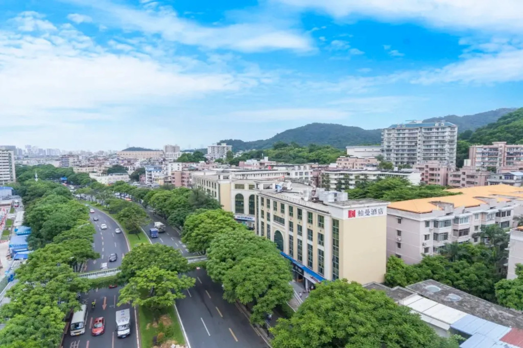 Borrman International Hotel Guangzhou Meihuayuan Subway Station Branch-Free one-way shuttle bus to the exhibition venue during the Canton Fair - Paid airport pickup service available
