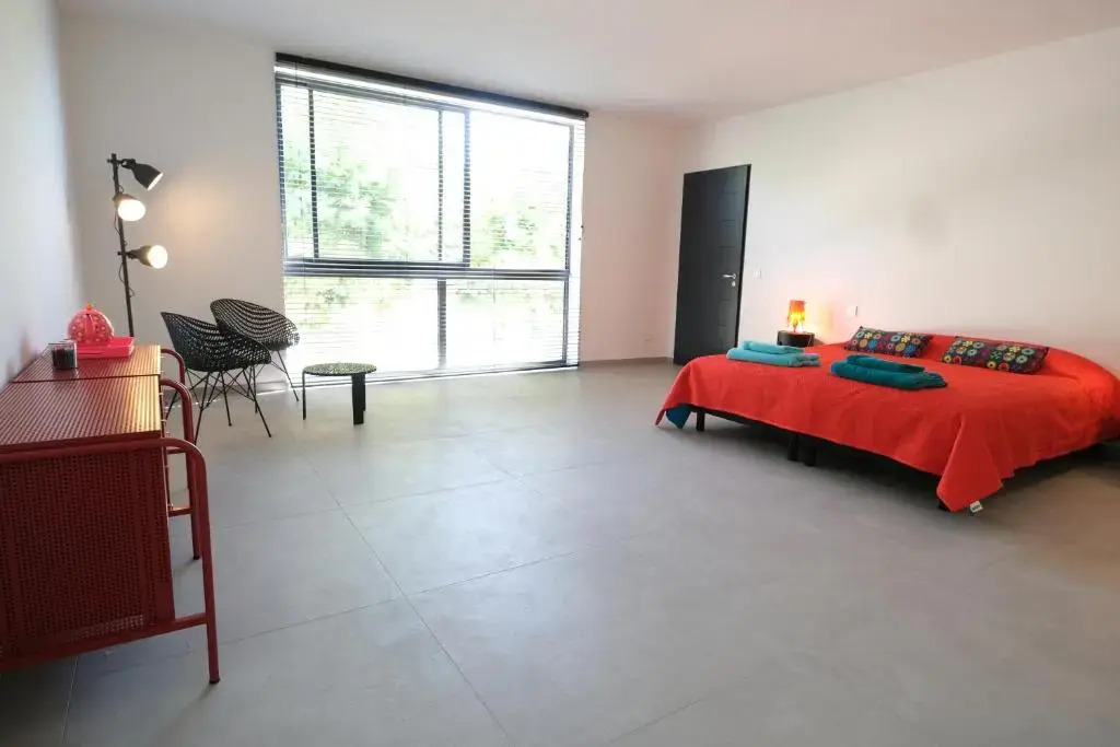 Mas provençal avec piscine chauffée, en campagne de Salon de Provence, 8 personnes - LS7-351 L'IDOLO