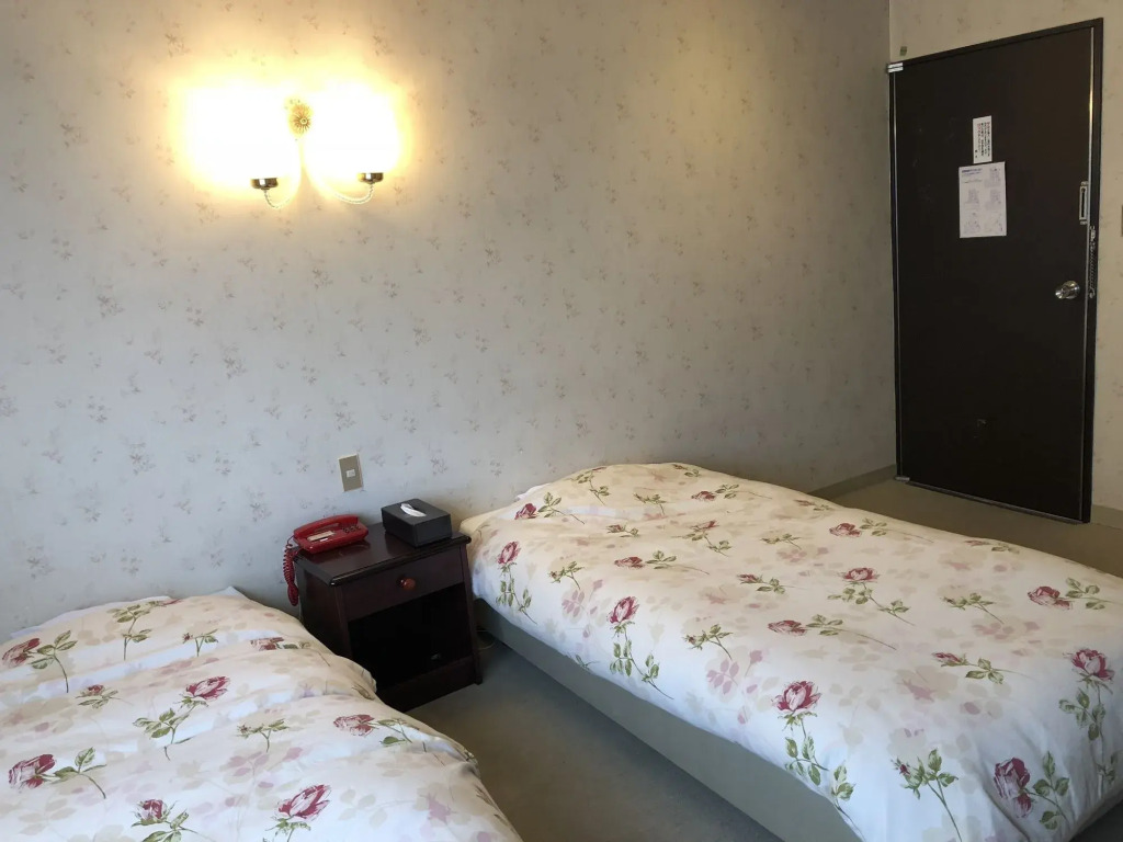 Hotel Sunny Shiga
