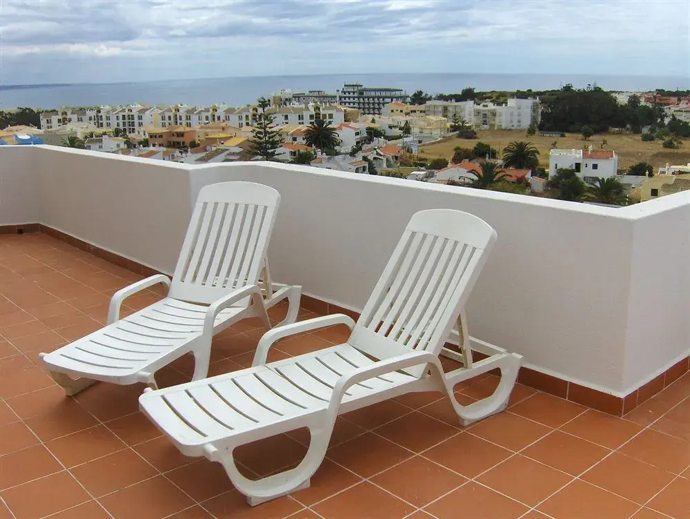 Via Dona Ana Conkrit Rentals