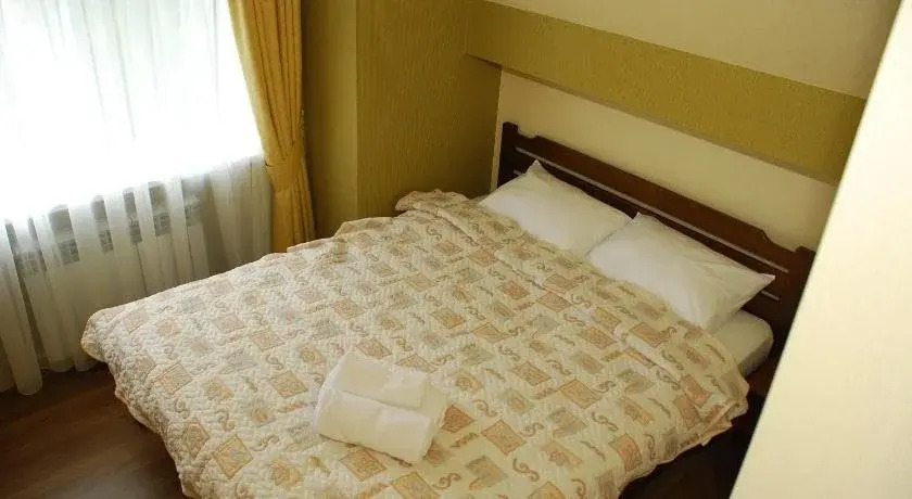 Hotel Yar