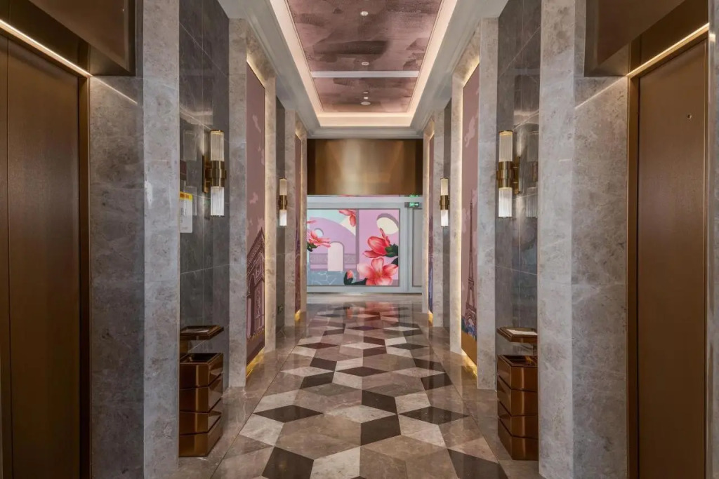 Mercure Гуанчжоу Финансовый город - Бесплатный автобус-шаттл до выставочного комплекса Кантона в период проведения Кантонской ярмарки