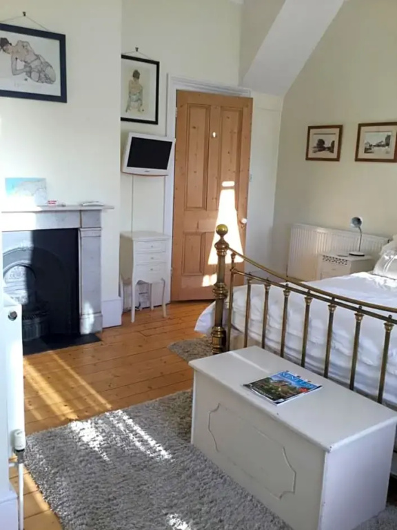 Cliftonville House